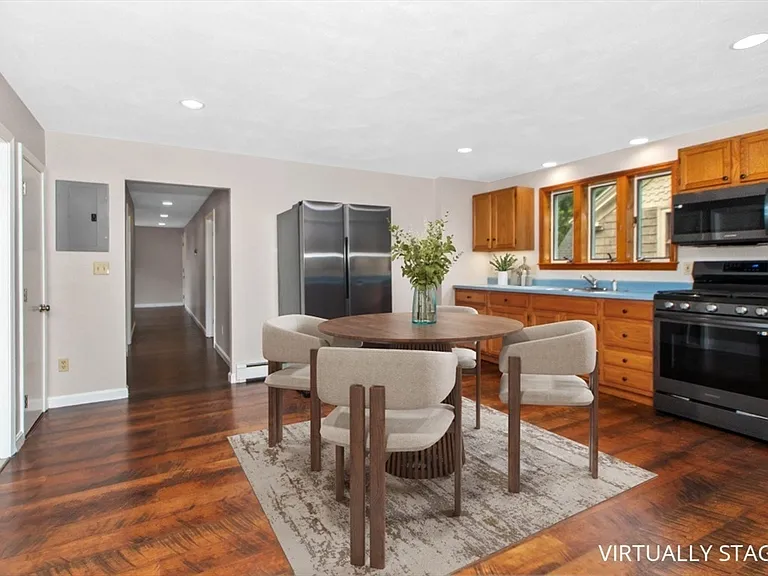 36 Upham St #2 — Photo 8