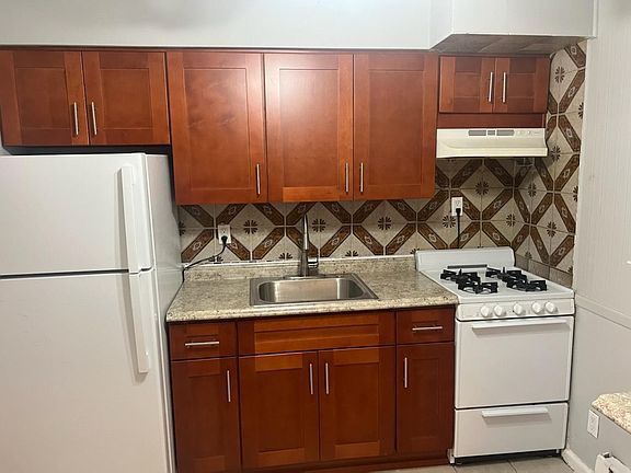 3rd image of 47-24 213th St #2