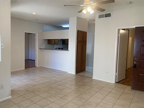 2710 Grants Lake Blvd Photo 1