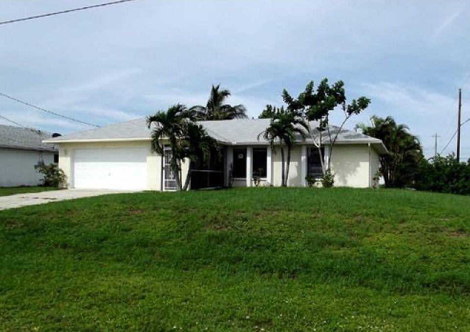 1st image of 4532 SW 14th Ave #1