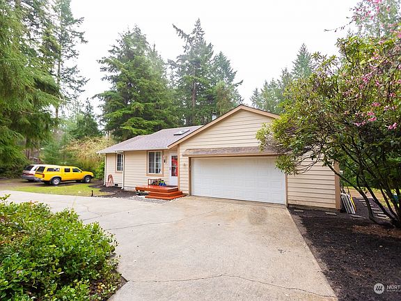 4th image of 97 N Quail Trail Ln
