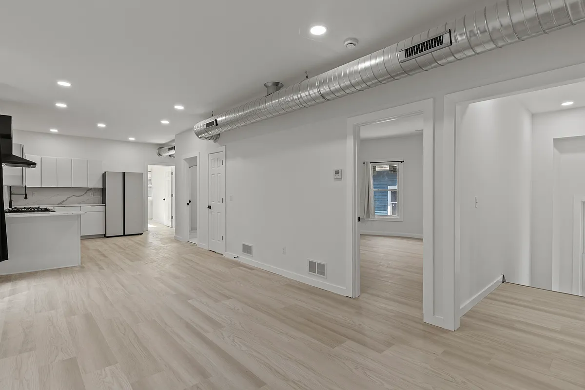 Building Photo - 698 Prospect Ave #2