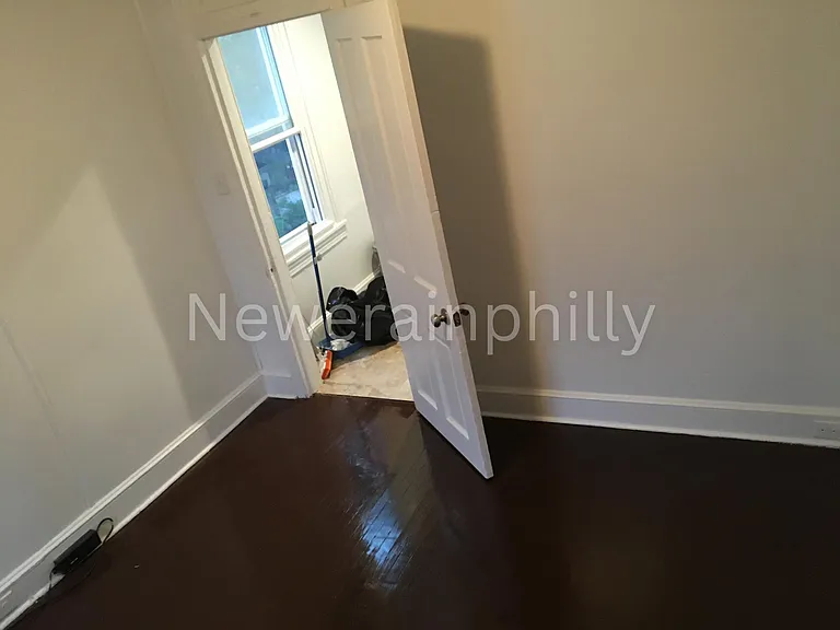 Back bedroom