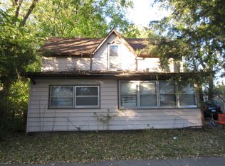 1204 W Hill St, Urbana, IL 61801