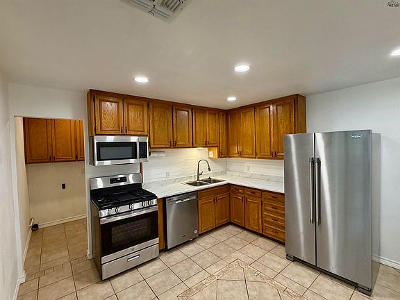 4th image of 4617 Langford Ln