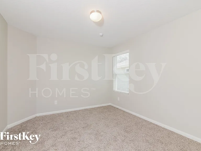 14935 Cheshire Way — Photo 12