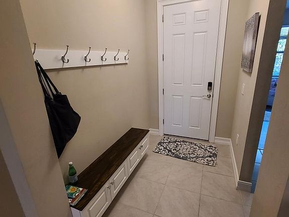 4th image of 277 Calmar Way