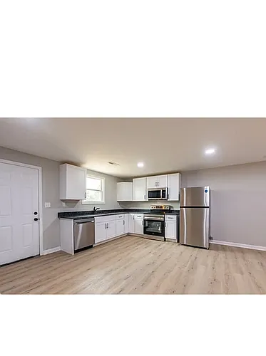 200 James St #B Photo 1