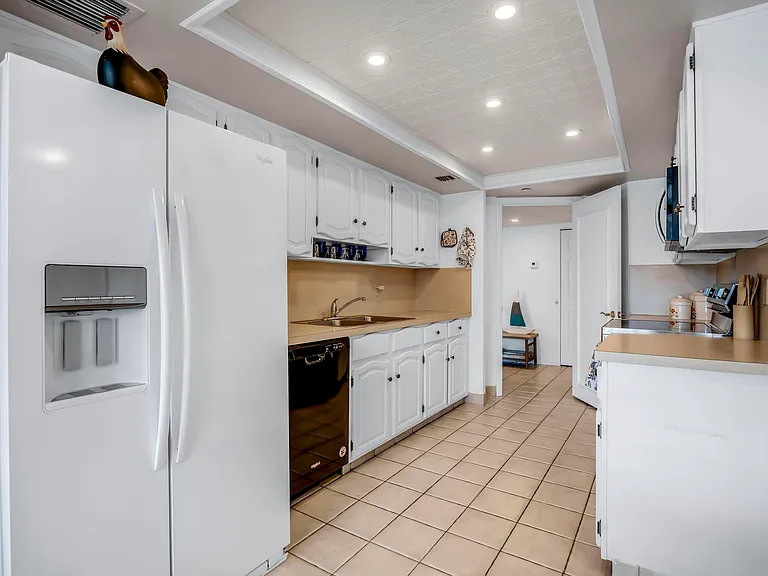 4301 N Ocean Blvd #A206 — Photo 16