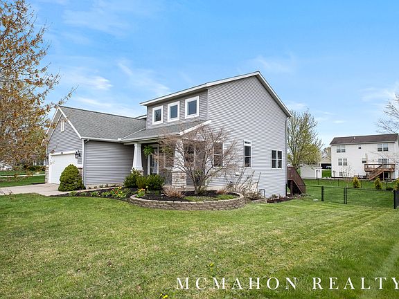 2nd image of 3736 Sussex Ct