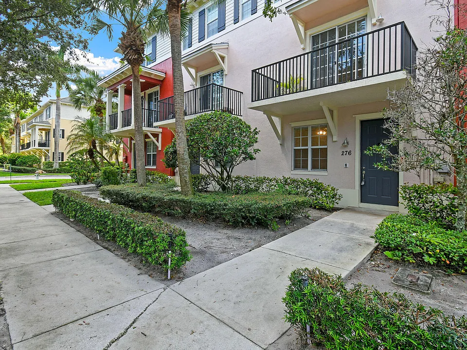 276 Quarry Knoll Way