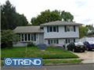 31 Hinkle Dr, Bordentown, NJ 08505