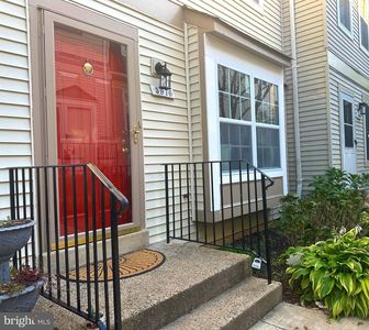 5976 Annaberg Pl #168, Burke, VA, 22015