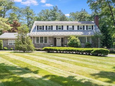 3 Haddington Drive, Old Westbury, NY, 11568