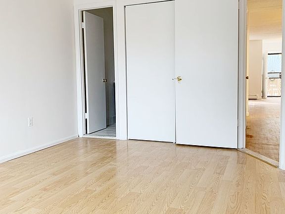 2nd image of 1258 Dekalb Ave #1