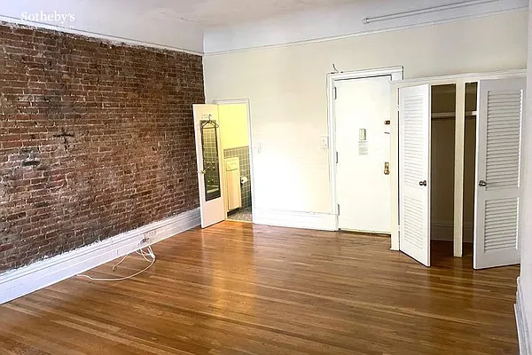 Rented by Sotheby's International Realty | media 7