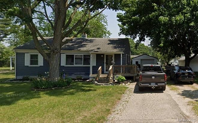 1st image of 2082 Kohler St