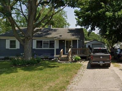 2082 Kohler St, Waterford, MI, 48329