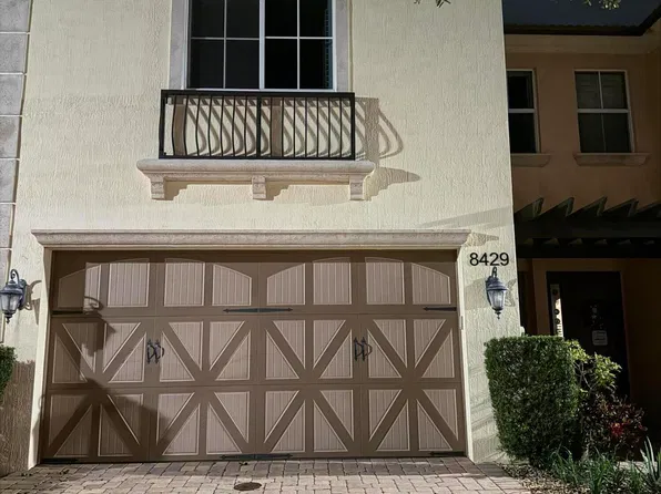8429 COCOPLUM SOUND Lane, West Palm Beach, FL 33411