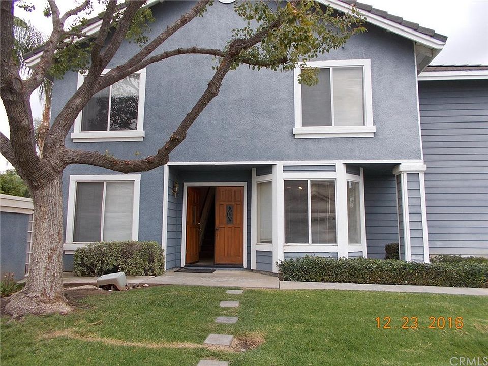 2nd image of 4551 Champagne Ct