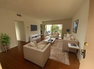 1820 N Normandie Ave #11, Los Angeles, CA 90027