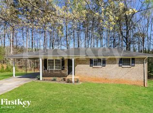 1150 Rochelle Dr, Austell, GA 30168