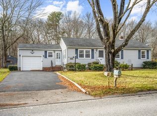 412 Dresser Hill Rd, Dudley, MA 01571