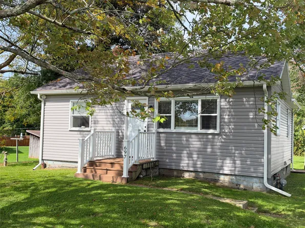 697 Gasteiger Rd, Meadville, PA 16335
