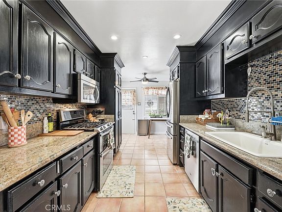 3rd image of 5607 Palm Ave