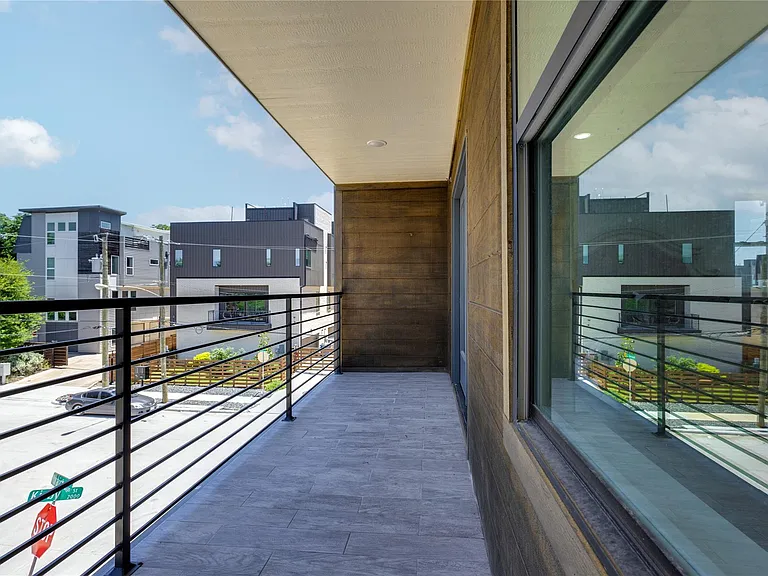 2011 Kirby St #103 — Photo 14