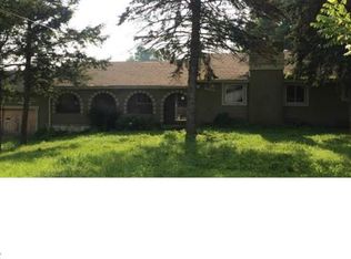 1212 Griggy Rd, Mogadore, OH 44260