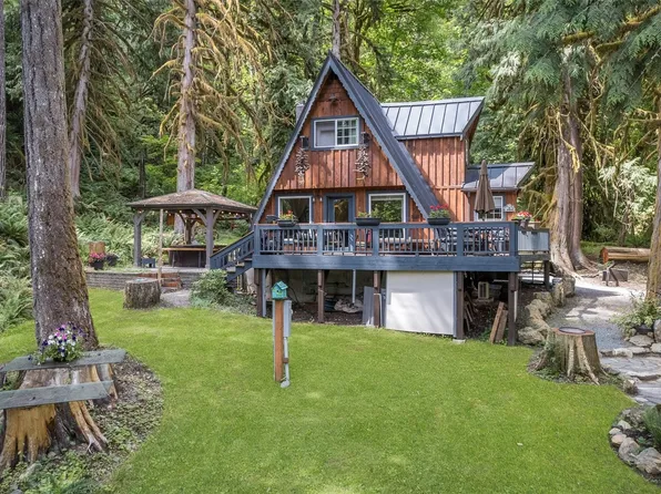 55001 Conrad Road, Rockport, WA 98283