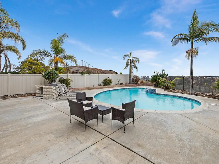 11669 Frames Port Pl — Photo 44