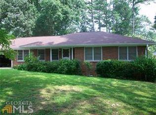 1950 Pine Valley Dr, Morrow, GA 30260