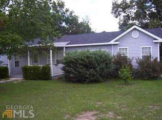 2997 Sandy Point Rd, Lizella, GA 31052