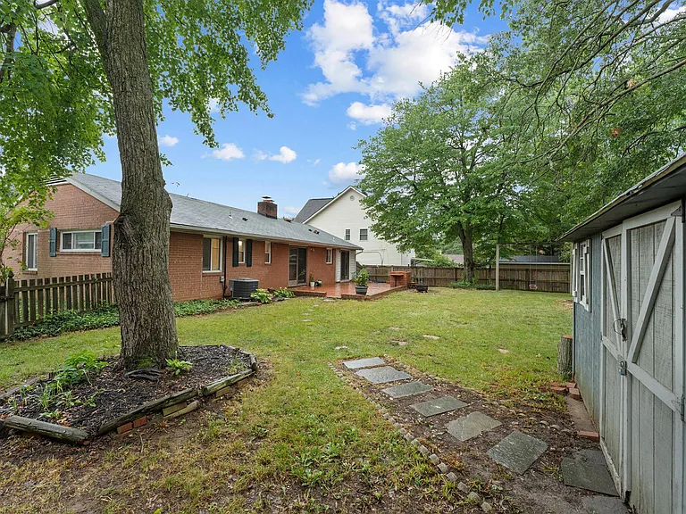 6210 Dana Ave — Photo 35
