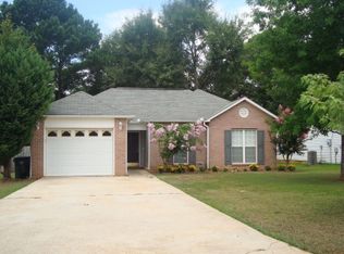 100 Reese Dr, Warner Robins, GA