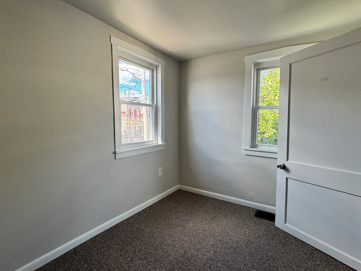 2 bed, 750 sqft, $1,350 — Photo 4