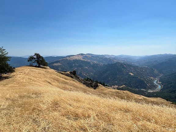 5th image of 74250 Island Mountain Road