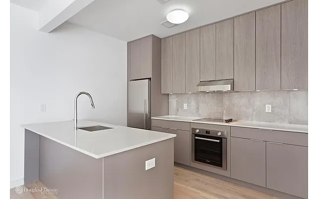 Rented by Douglas Elliman | media 22