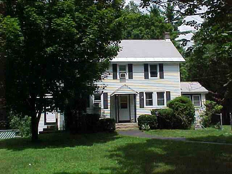 2nd image of 2747 GALWAY Road