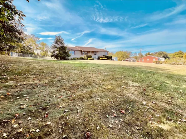 1211 Pittsburgh Rd, Uniontown, PA 15401