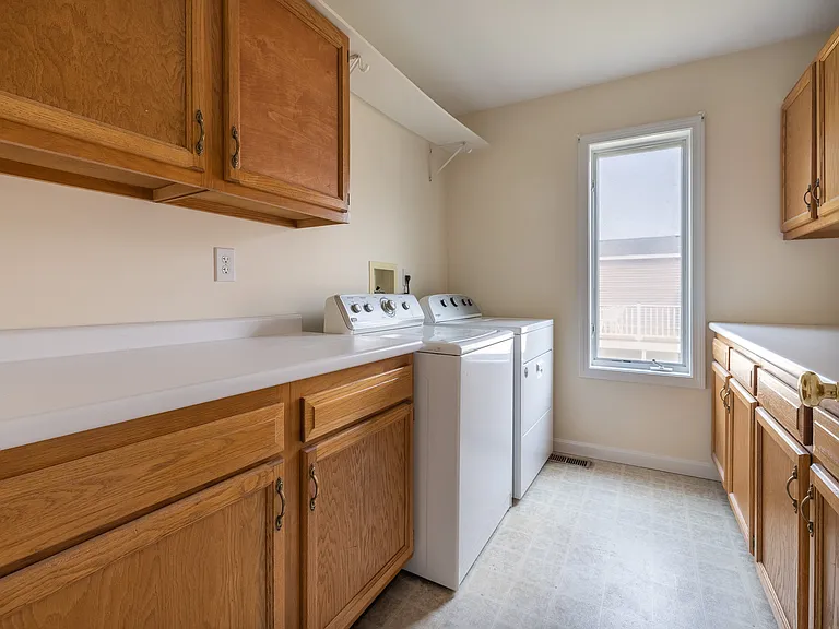 916 Reef Rd #1 — Photo 10