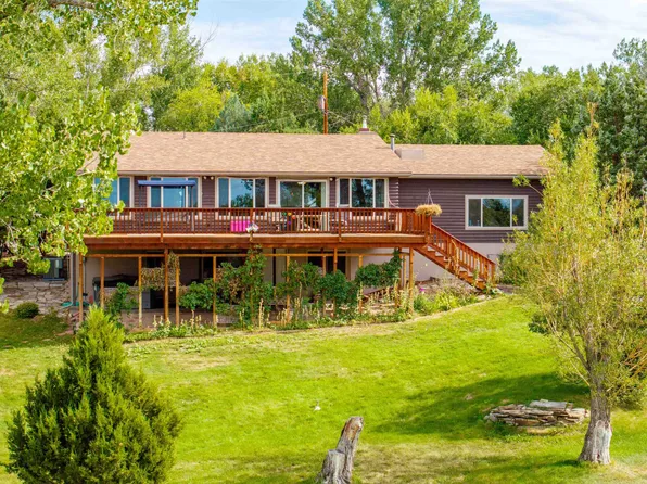 2691 Sagebrush Ln, Greybull, WY 82426