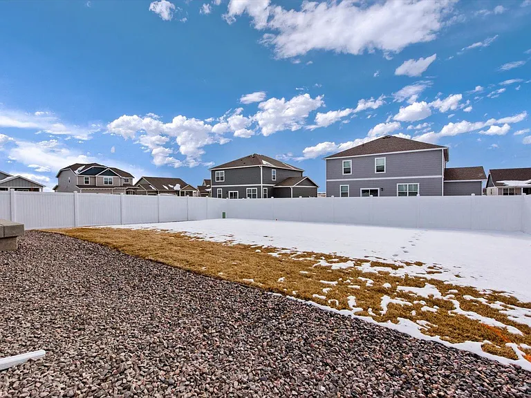 1573 Northcroft Dr — Photo 31