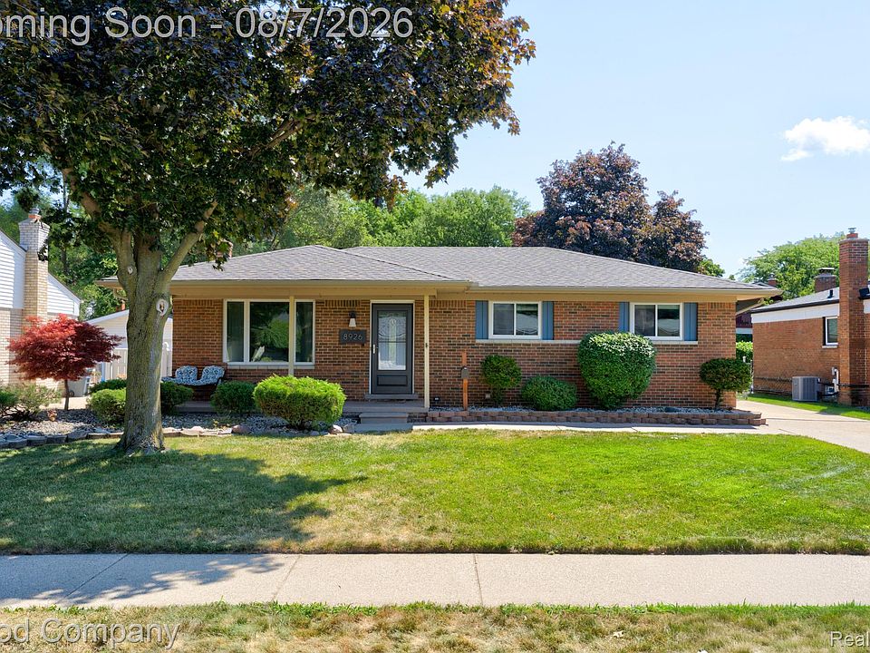 1st image of 8926 Independence Dr