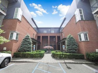 1600 Kaufer Ln APT 6, Fort Lee, NJ 07024