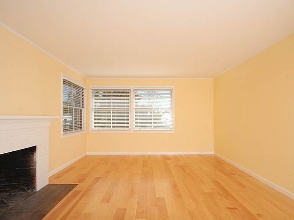 2nd image of 1508 Madrono Ave