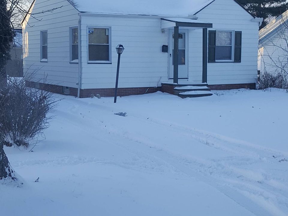 1st image of 16010 S Lotus Dr
