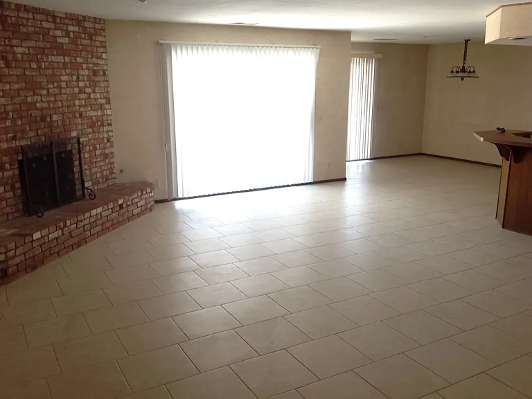 17861 Canyon Meadow Rd — Photo 3